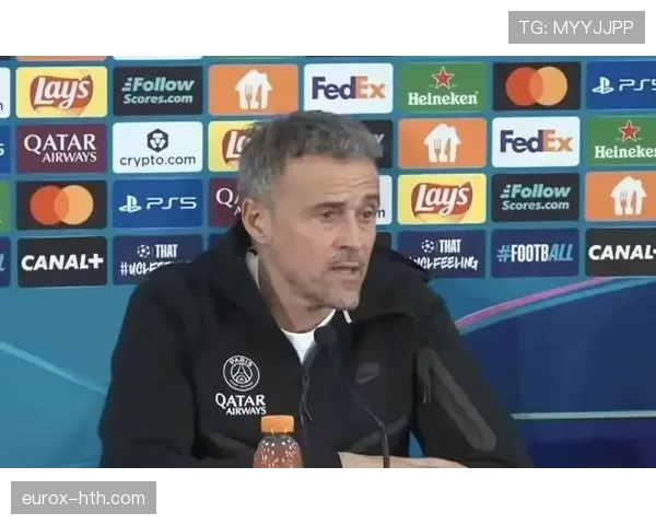 恩里克战术革新显成效:新赛季站位调整重塑球队攻防体系 恩里克战术革新显成效:新赛季站位调整重塑球队攻防体系