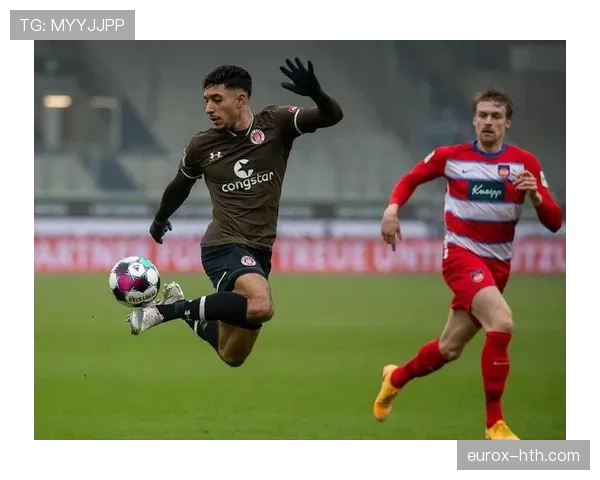 德甲阵容更新亮点：多队补强后场实力，新援融入状态回暖